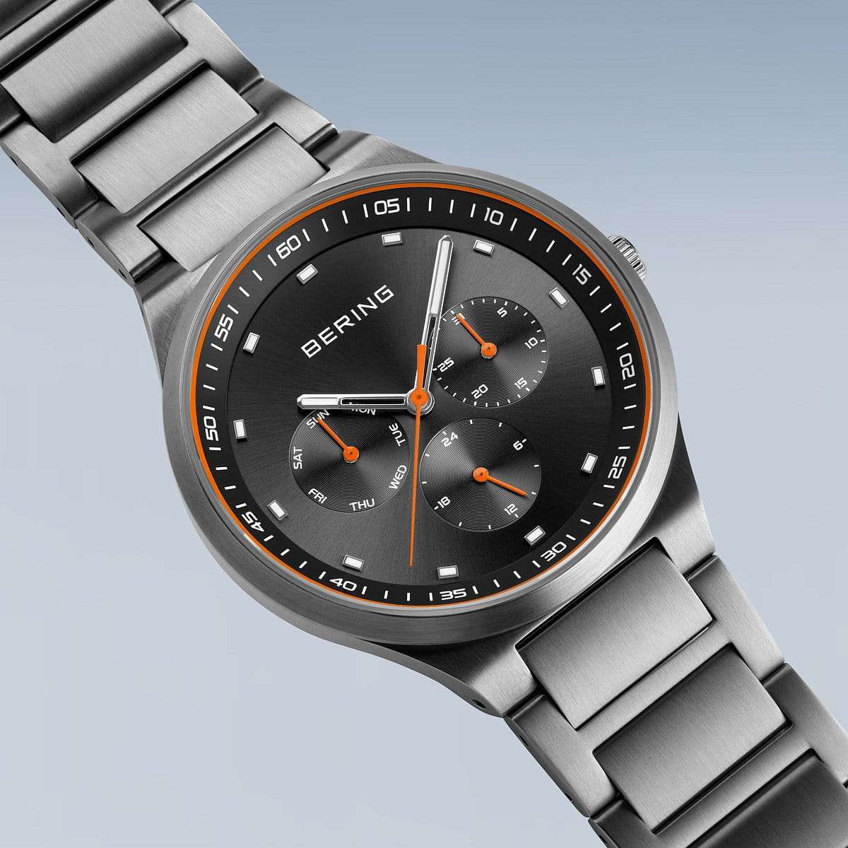 Bering Classic brushed grey