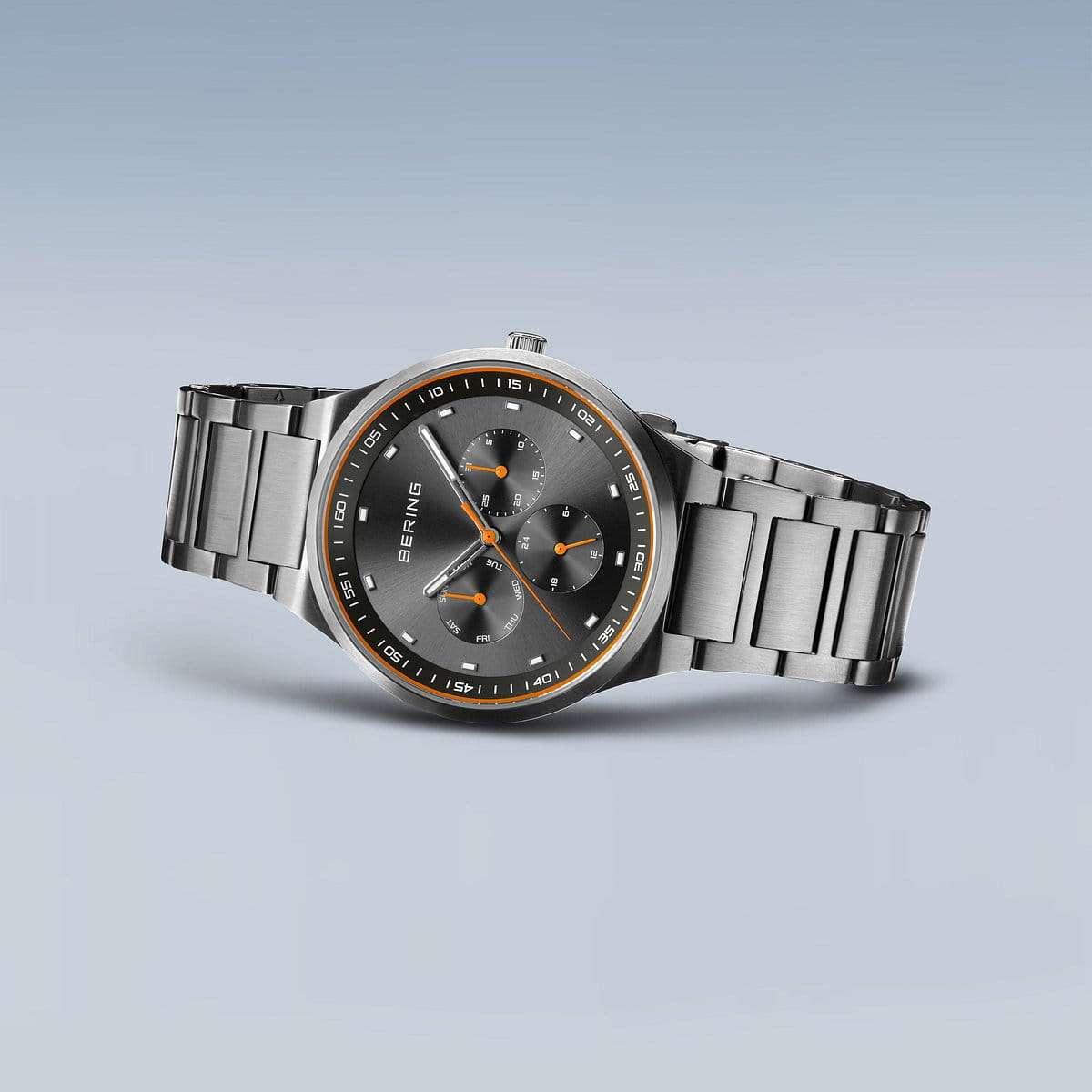 Bering Classic brushed grey