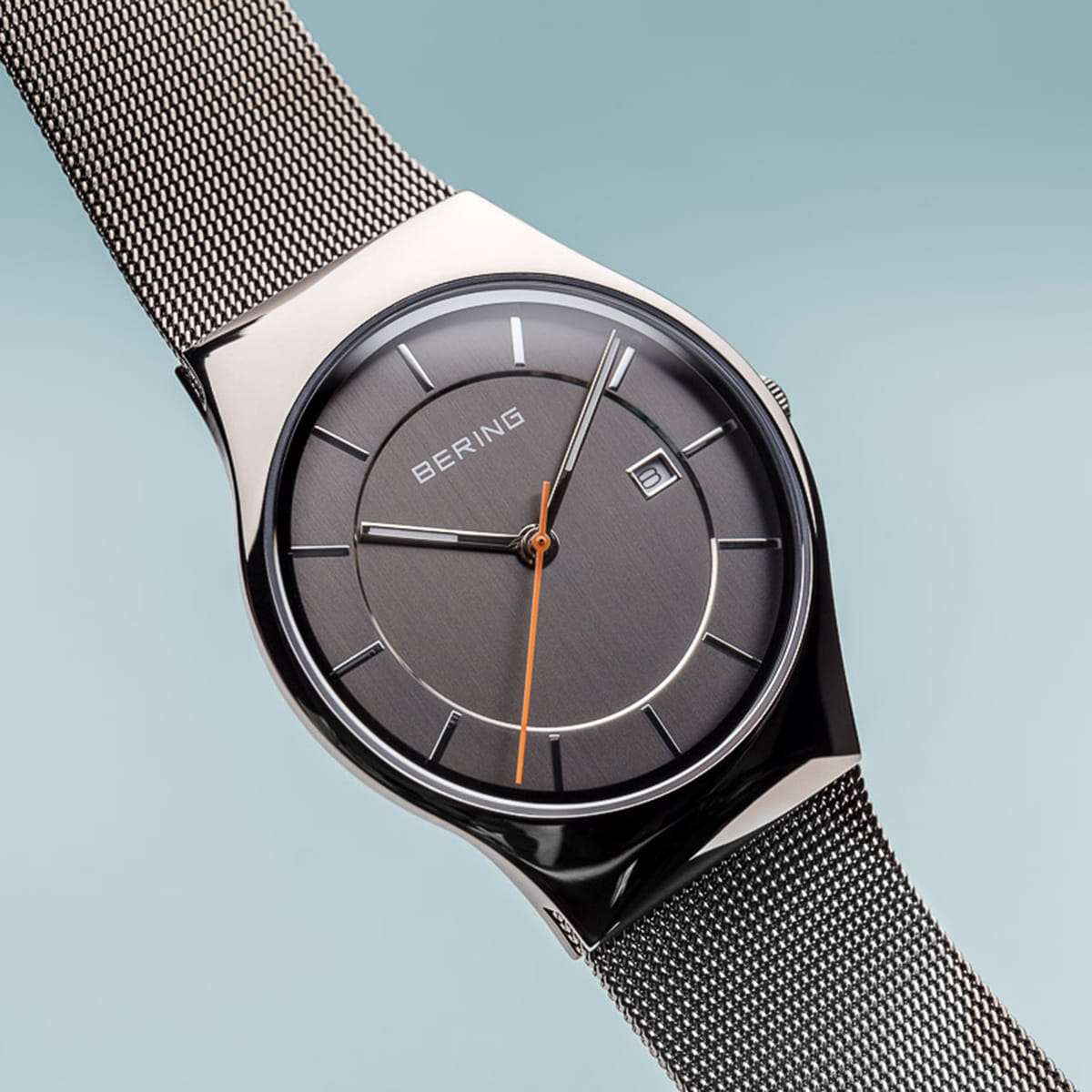 Bering Classic polished grey