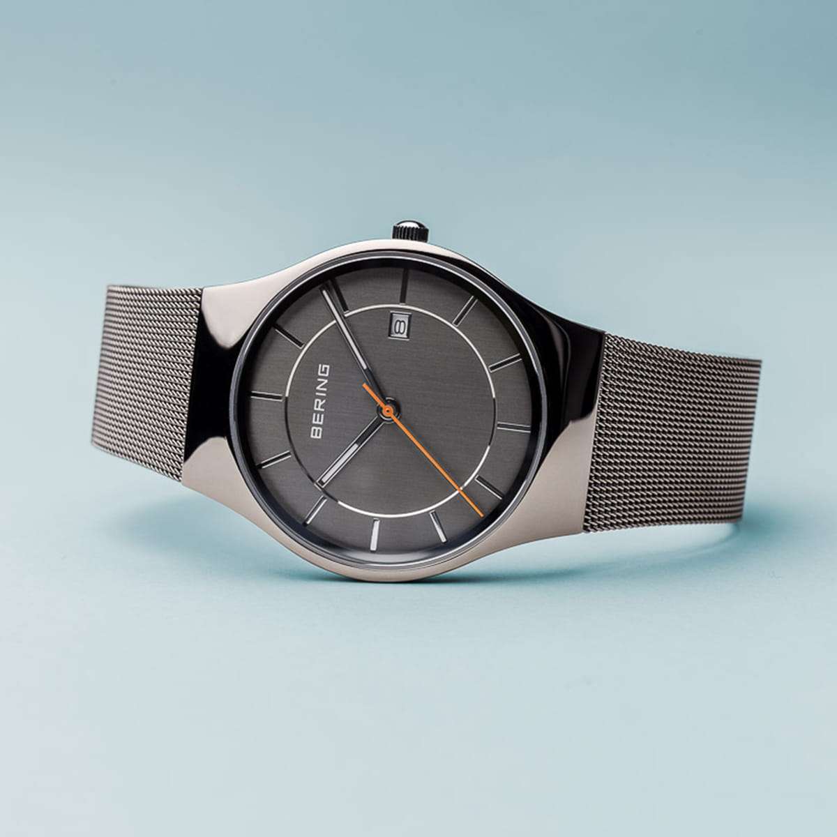 Bering Classic polished grey