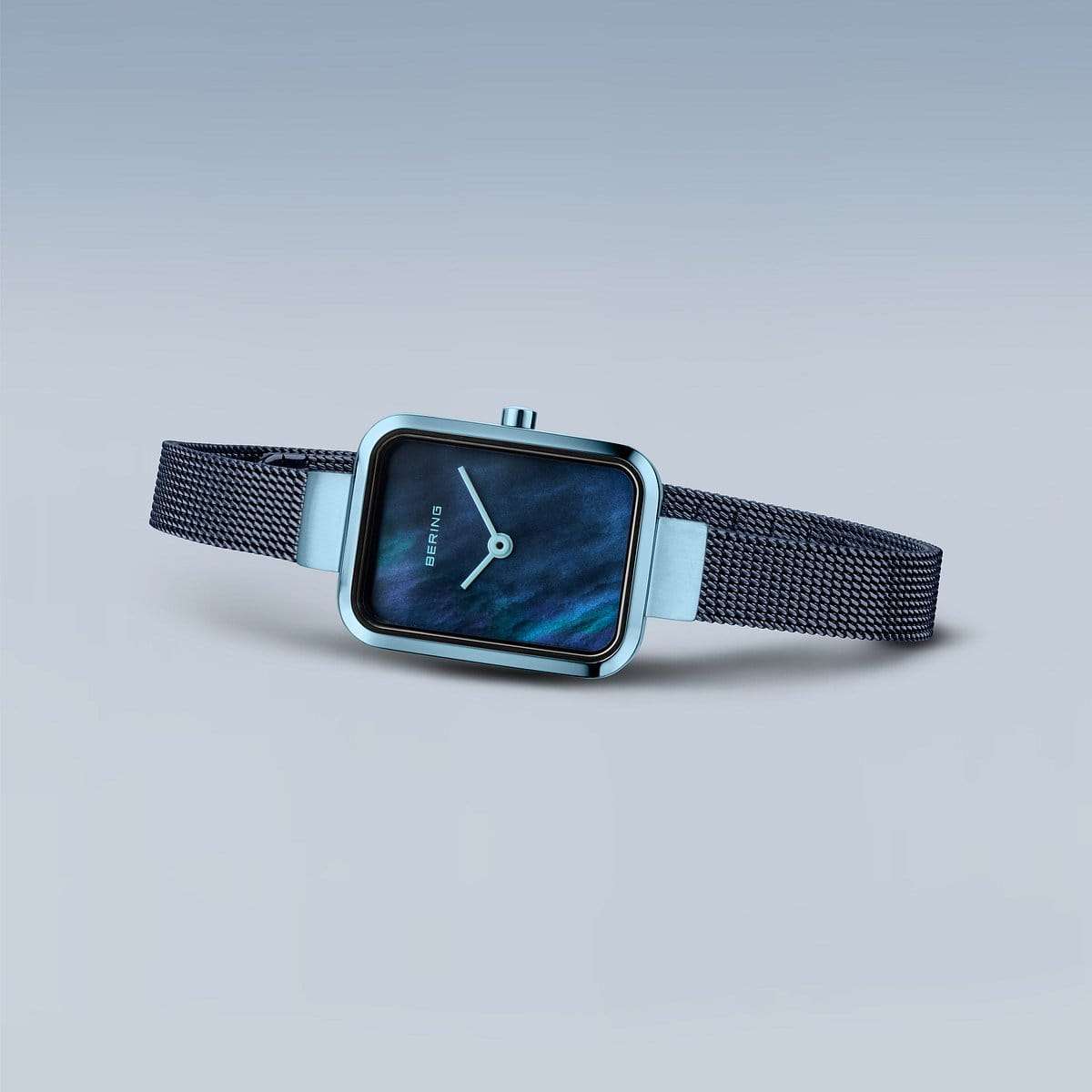 Bering Classic polished/brushed blue