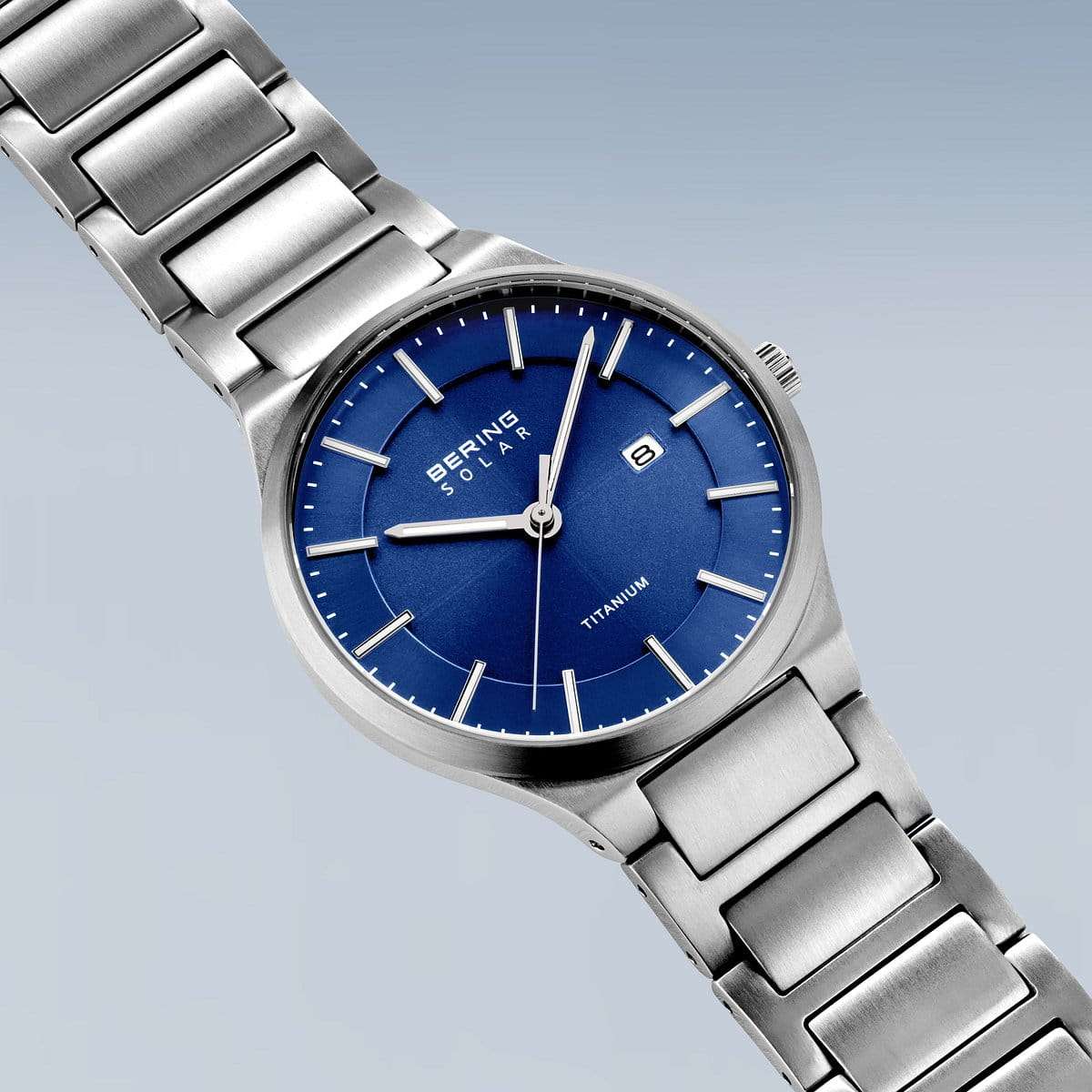 Bering Solar brushed silver