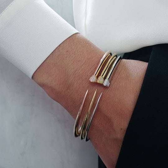 SILVER DIAMOND SLIM TUSK BANGLE