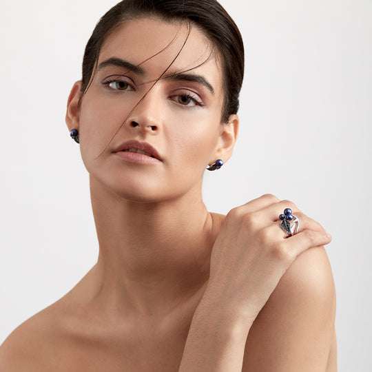 BLACKTHORN PEARL LEAF RING - SILVER, BLACK SPINEL & BLACK PEARL