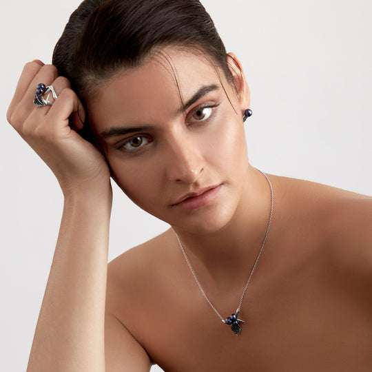 BLACKTHORN TRIPLE PEARL LEAF PENDANT - SILVER, BLACK SPINEL & BLACK PEARL