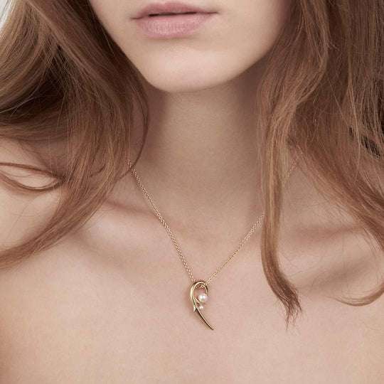 YELLOW GOLD VERMEIL HOOKED PEARL PENDANT