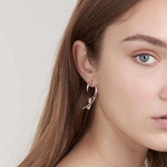 SILVER HOOKED PEARL LARGE EARRINGS