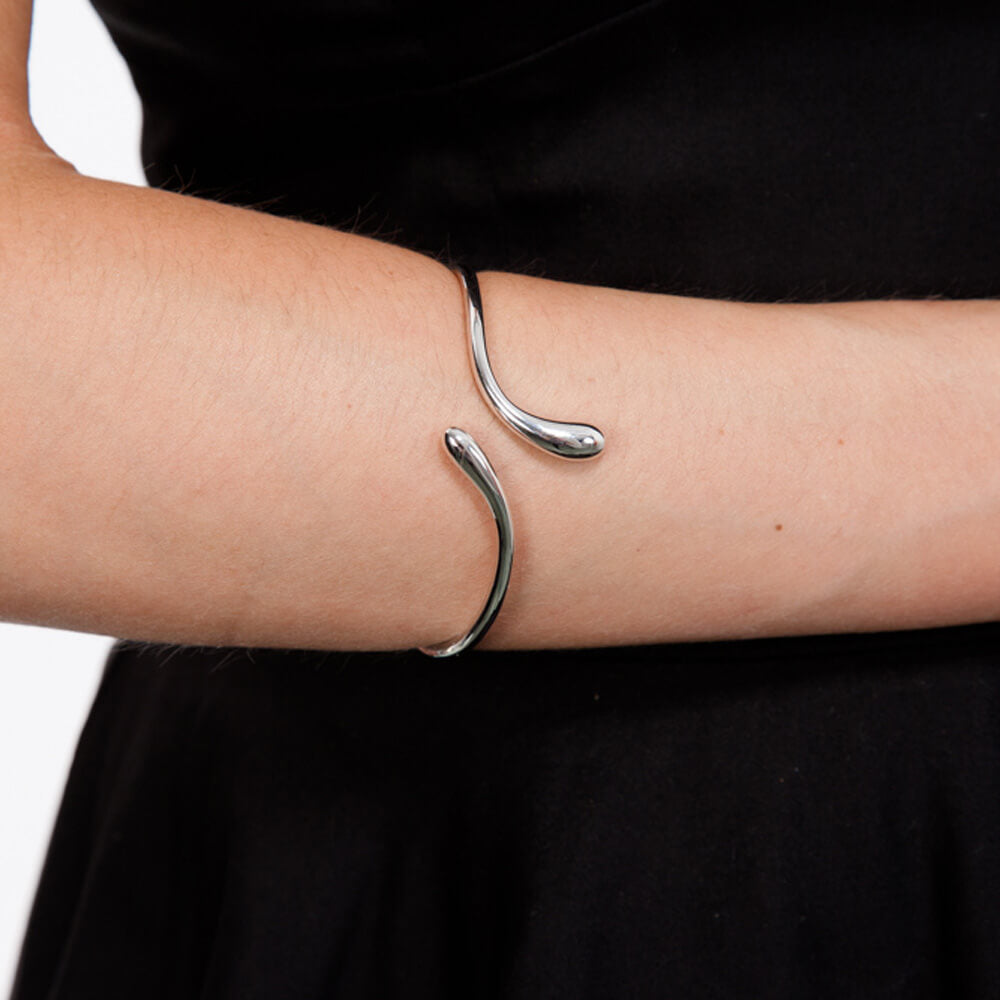 Snake Drop Bangle