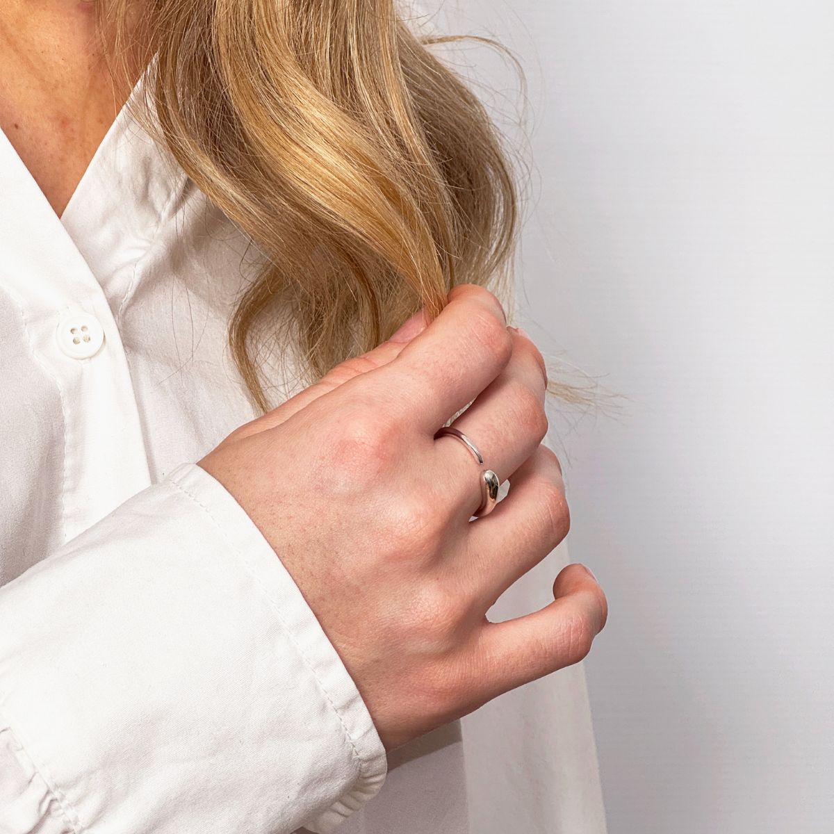 Single Drop Ring