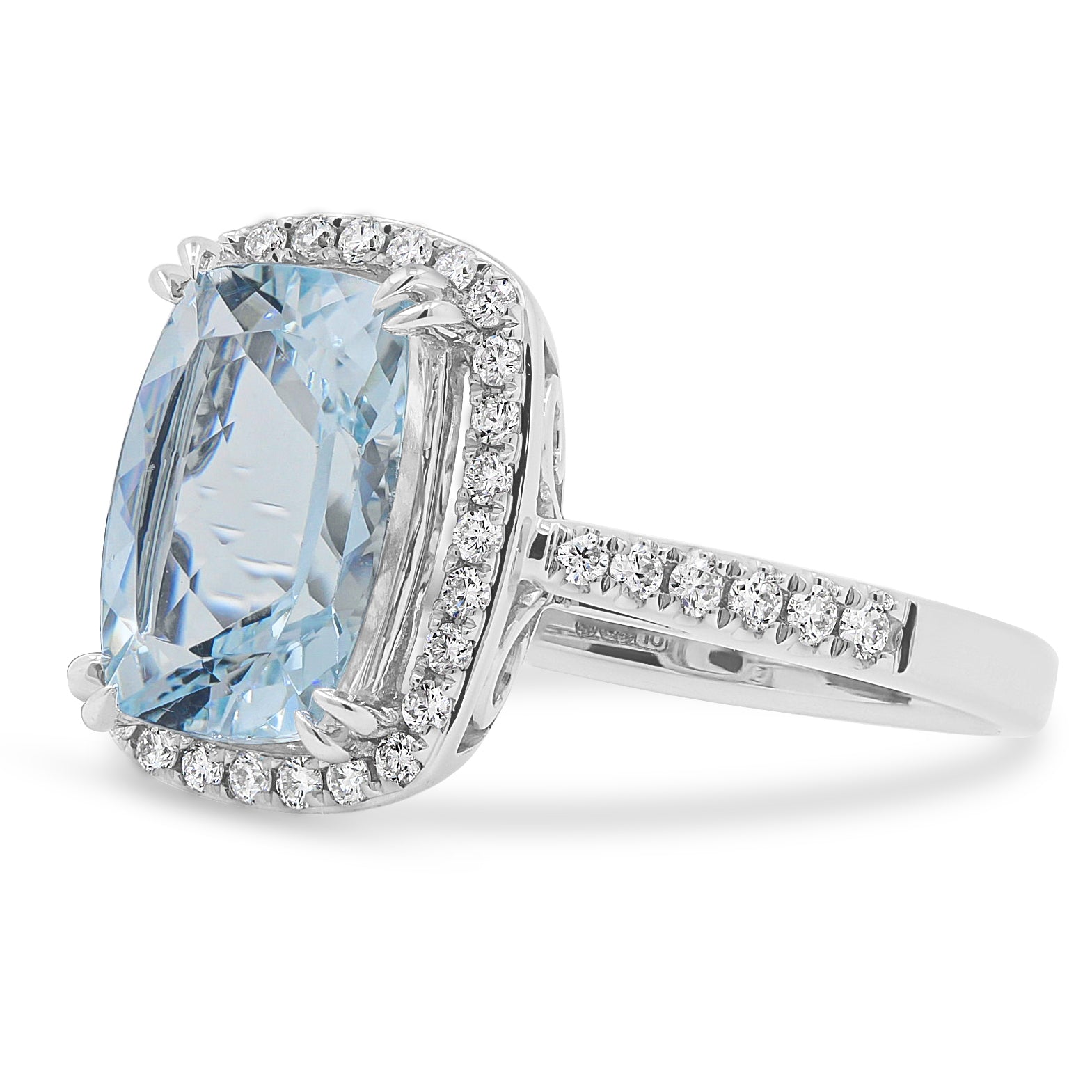 18ct White Gold Aqua and Diamond Dress Ring