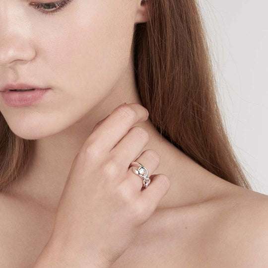 SILVER HOOK CHAIN RING