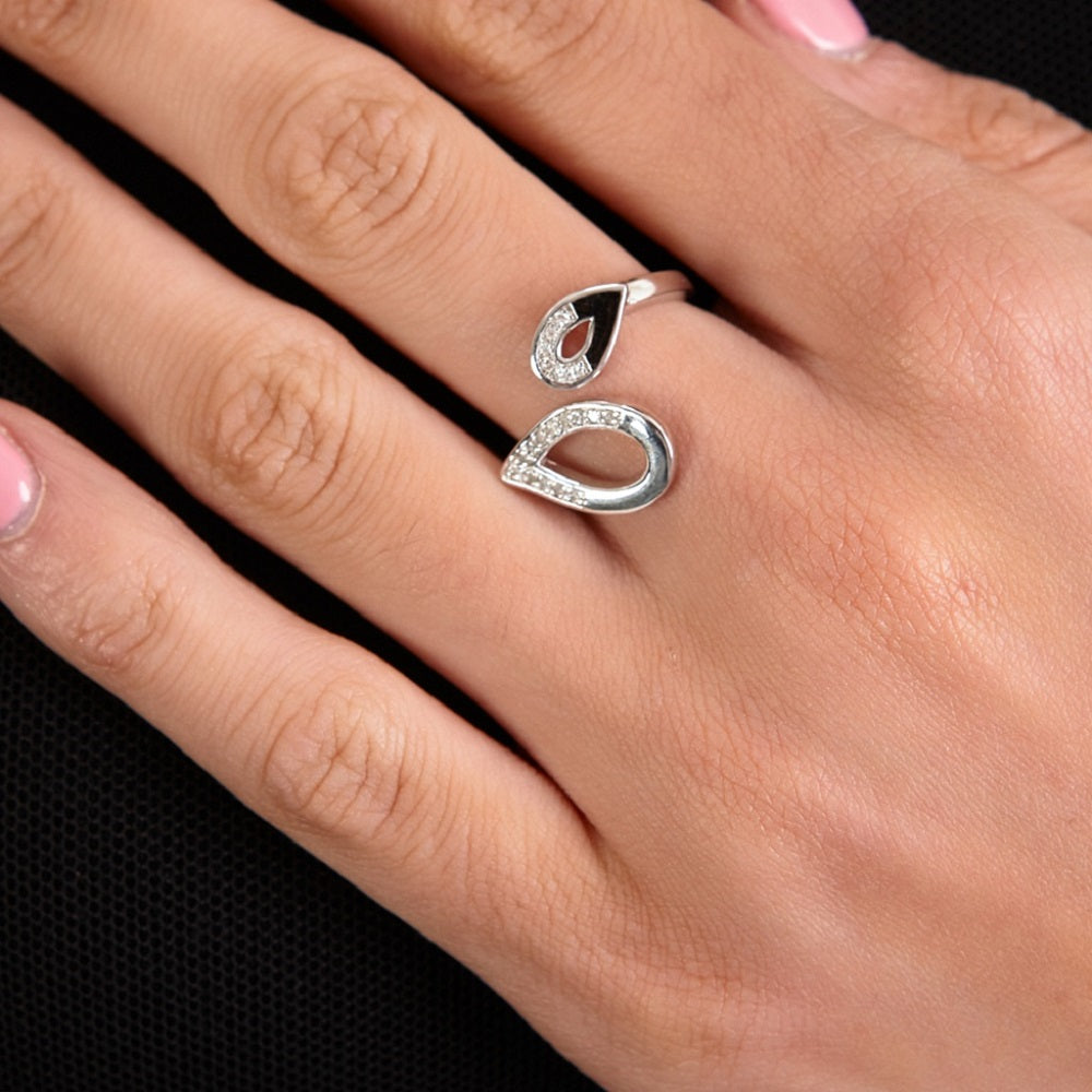 Melting Diamond Ring