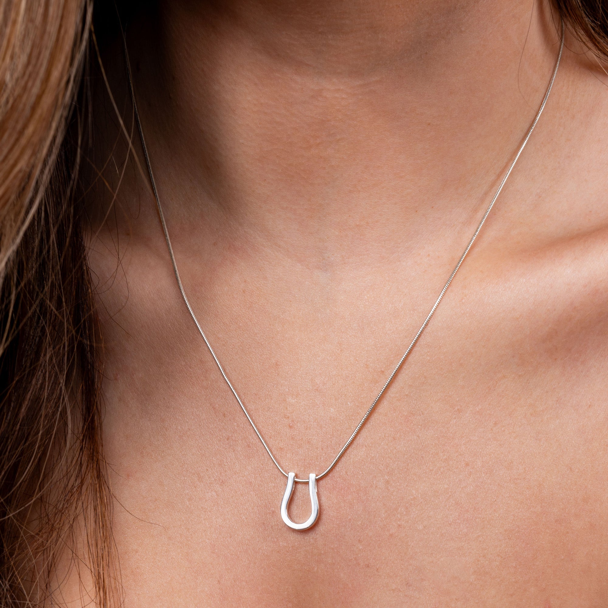 Horse Shoe Petal Pendant