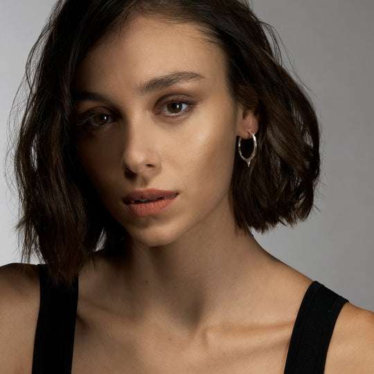 ROSE THORN SILVER MEDIUM HOOP EARRINGS