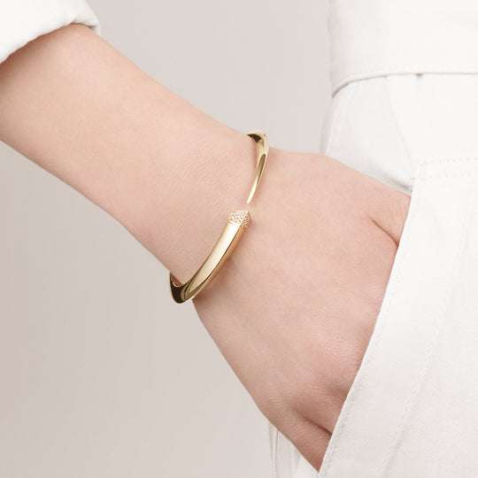 YELLOW GOLD VERMEIL DIAMOND TUSK BANGLE