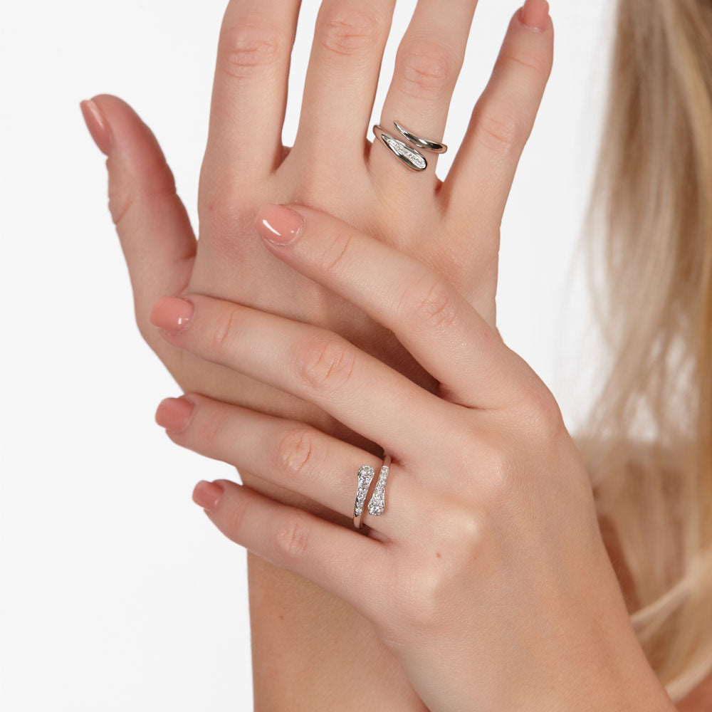 Skinny Drip Cross Over Ring