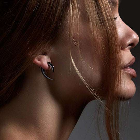 SILVER BLACK RHODIUM TALON EARRINGS