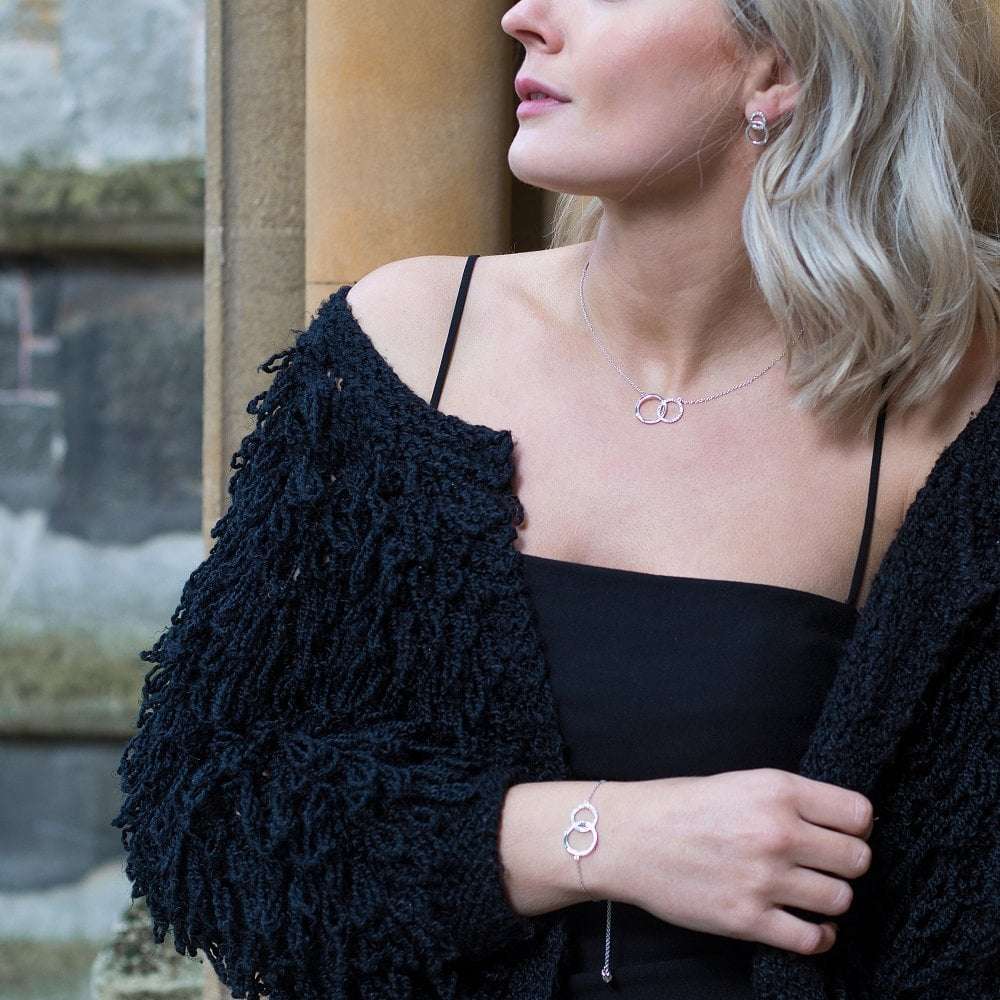 Hot Diamonds Striking Interlocking Earrings