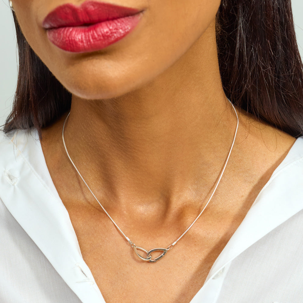 Small Linked Petal Pendant
