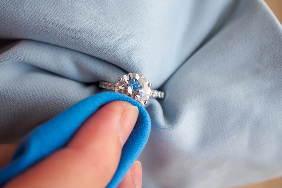 The Importance of Professional Jewellery Cleaning Services