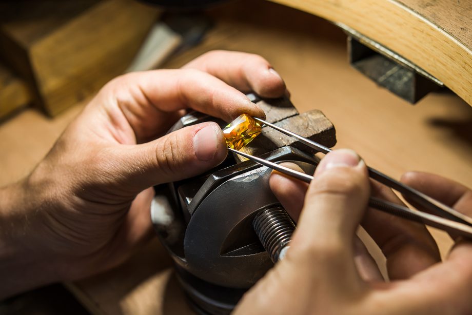 The Art of Jewellery Repair: A Comprehensive Guide to Different Types of Repairs