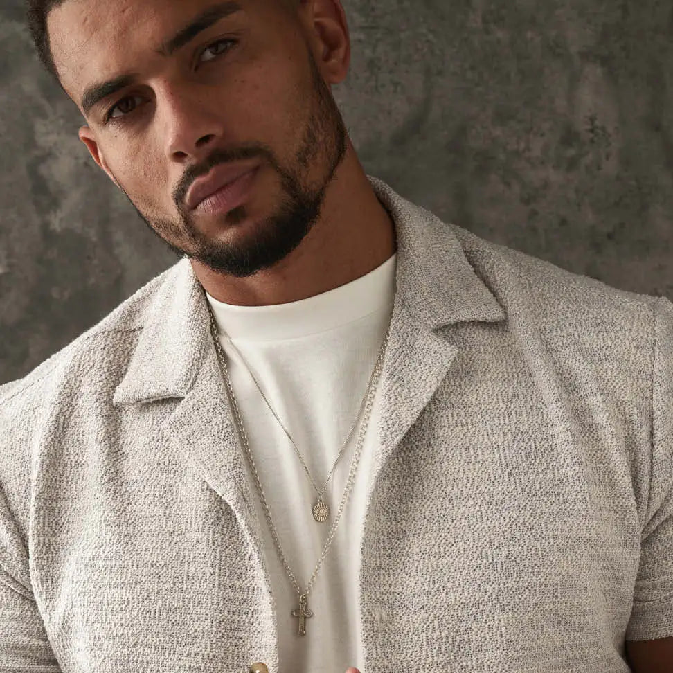 Men&#39;s Belcher Chain Embossed Cross Necklace