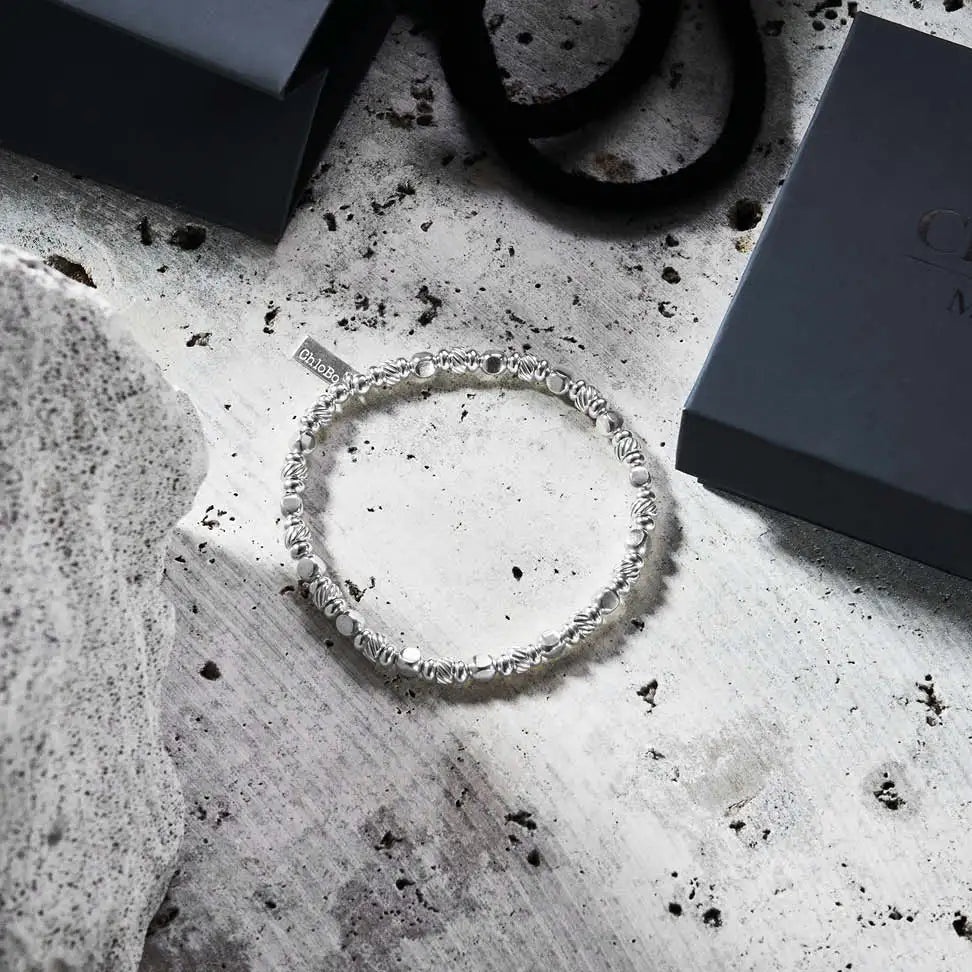 Men&#39;s Twisted Cube Bracelet